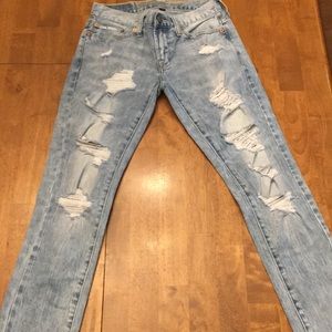 American eagle ripped jeans